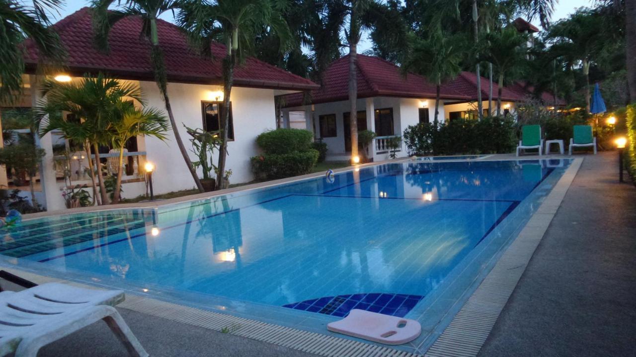 D&K Smiley Phuket Resort Rawai Ngoại thất bức ảnh