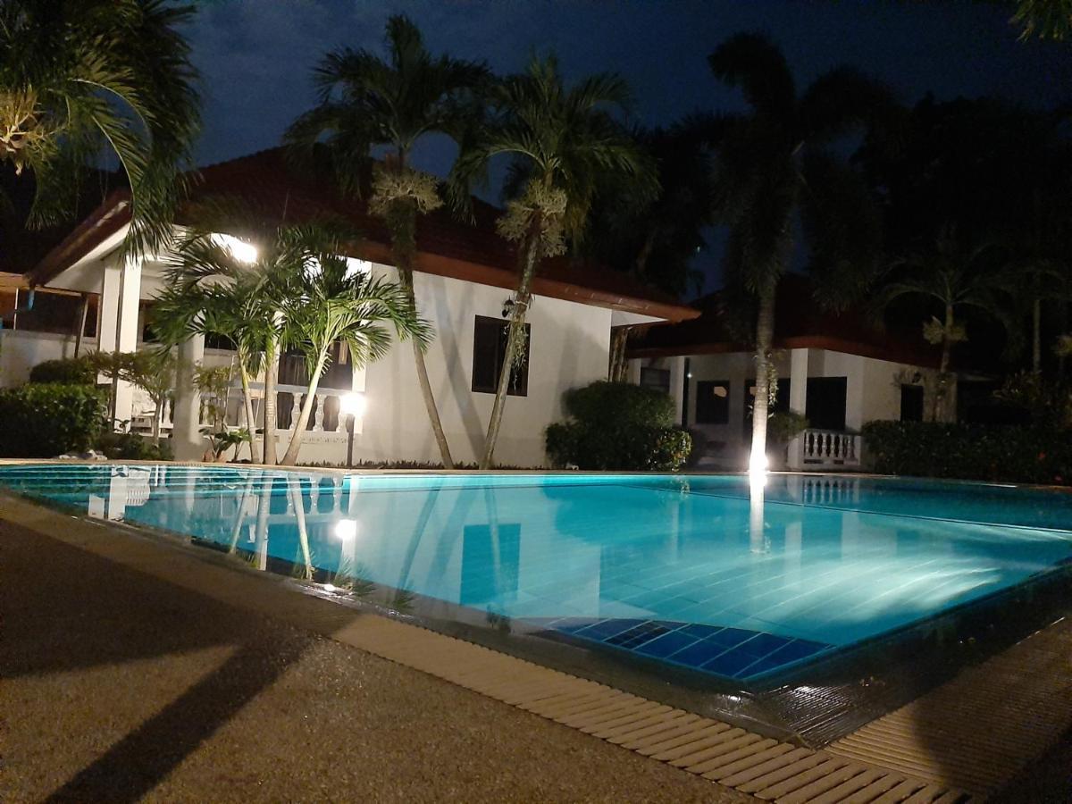D&K Smiley Phuket Resort Rawai Ngoại thất bức ảnh