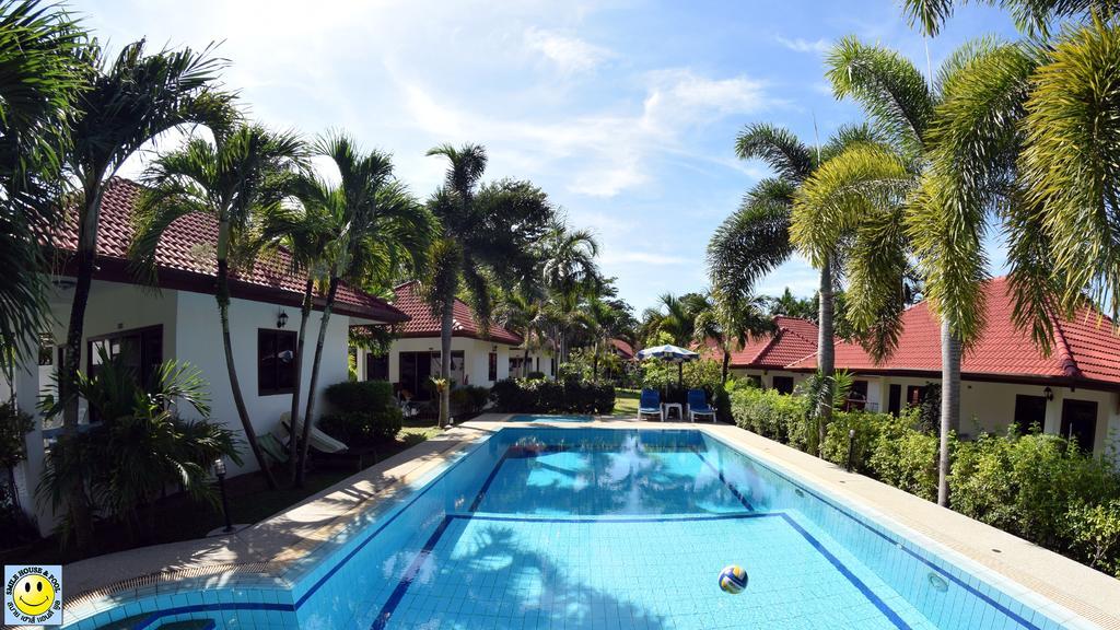 D&K Smiley Phuket Resort Rawai Ngoại thất bức ảnh